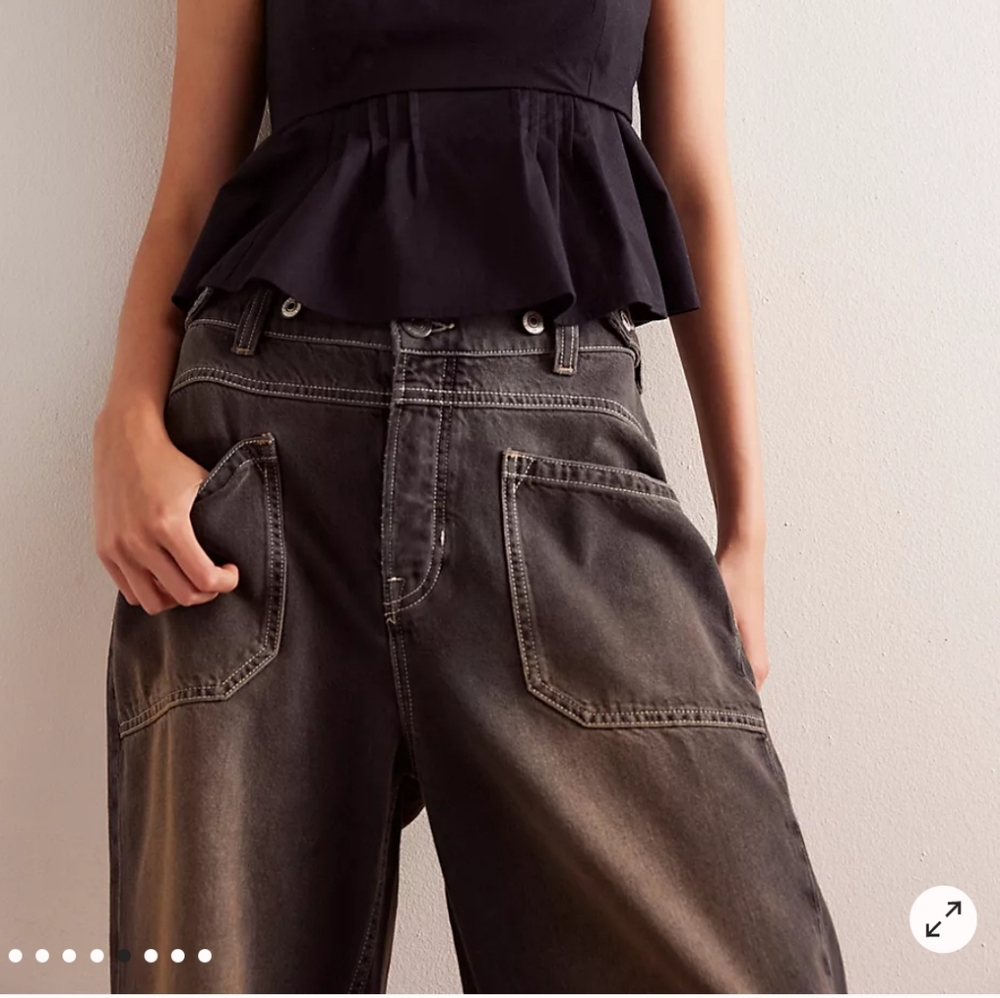 Free people  Distressed Jeans black